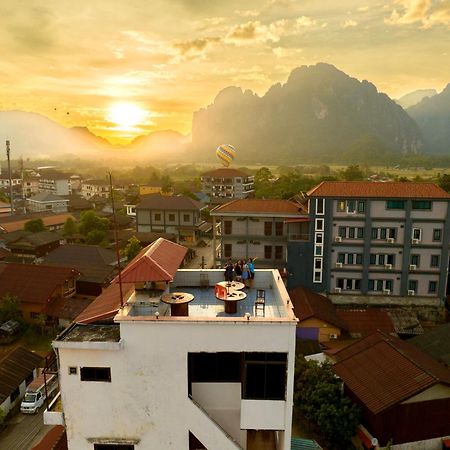 Easy Go Backpacker Hostel Vang Vieng Exteriér fotografie