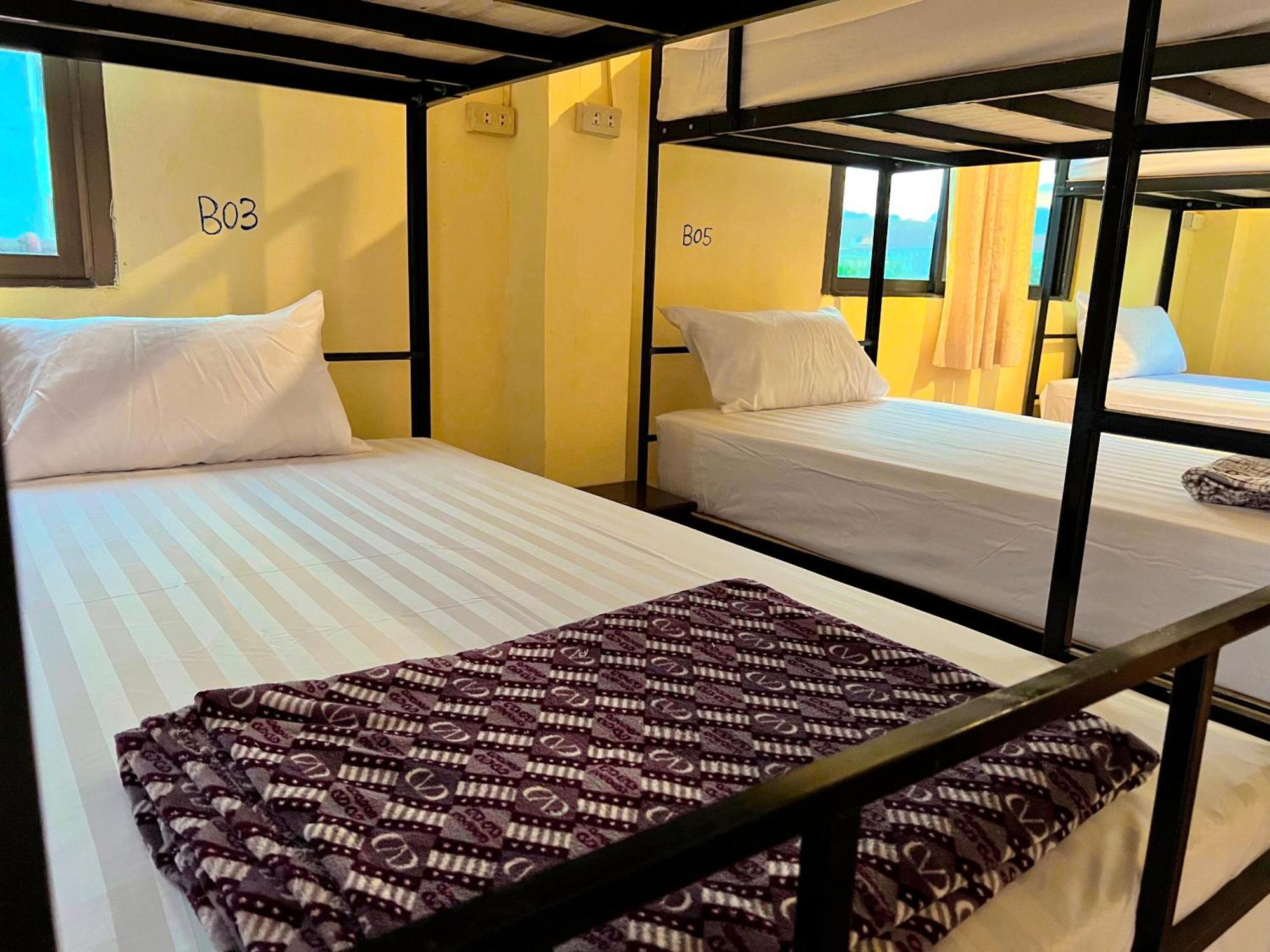Easy Go Backpacker Hostel Vang Vieng Exteriér fotografie