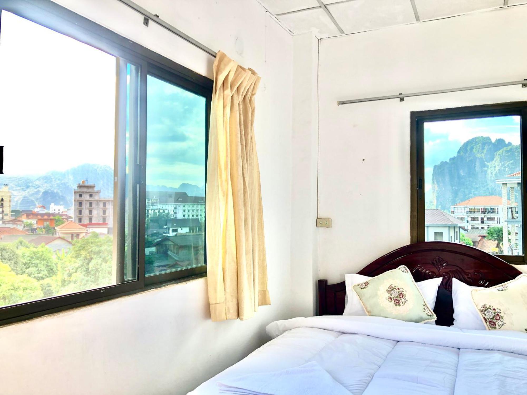Easy Go Backpacker Hostel Vang Vieng Exteriér fotografie